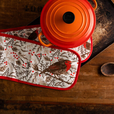 Robin oven gloves by Cherith Harrison