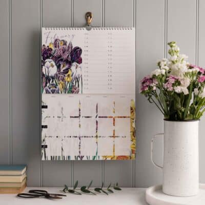 Seasonal Flowers Calendar and Quarterly Goal Planner - Image 4